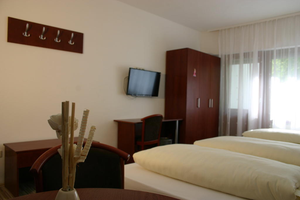 Apartment Traube Bad Urach Pokój zdjęcie